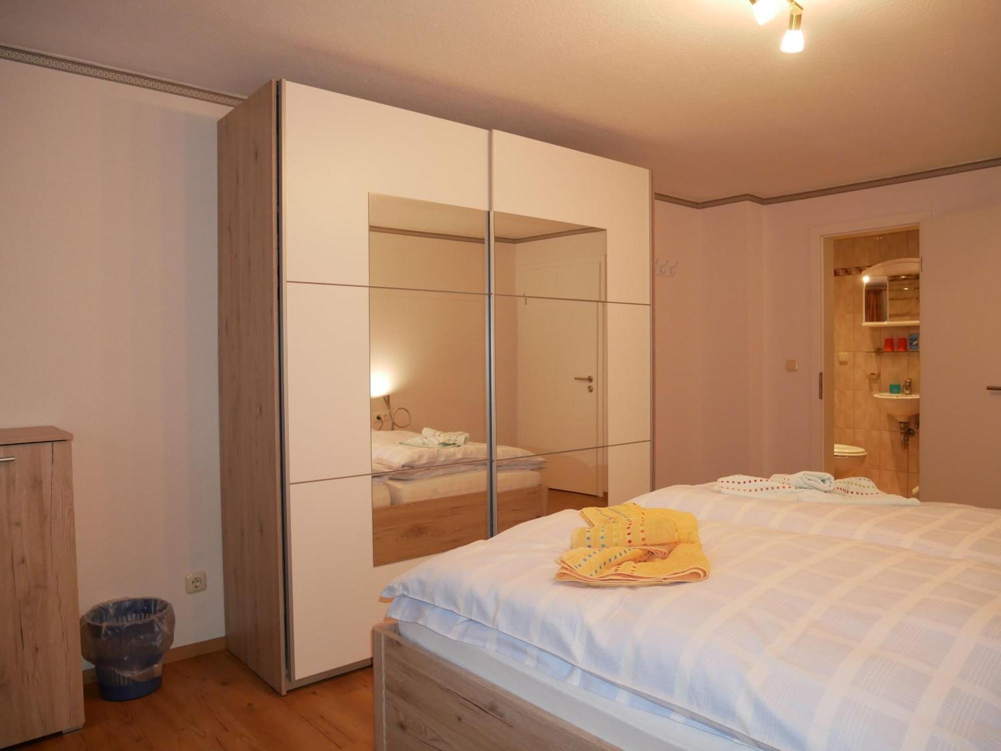 2 Ferienzimmer Inkl Fr & 1 Bungalow, Wlan, Garten, Grill Ostseebad Ostseebad Zinnowitz Exterior foto
